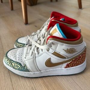 Air Jordan 1 Mid - Boys 5.5